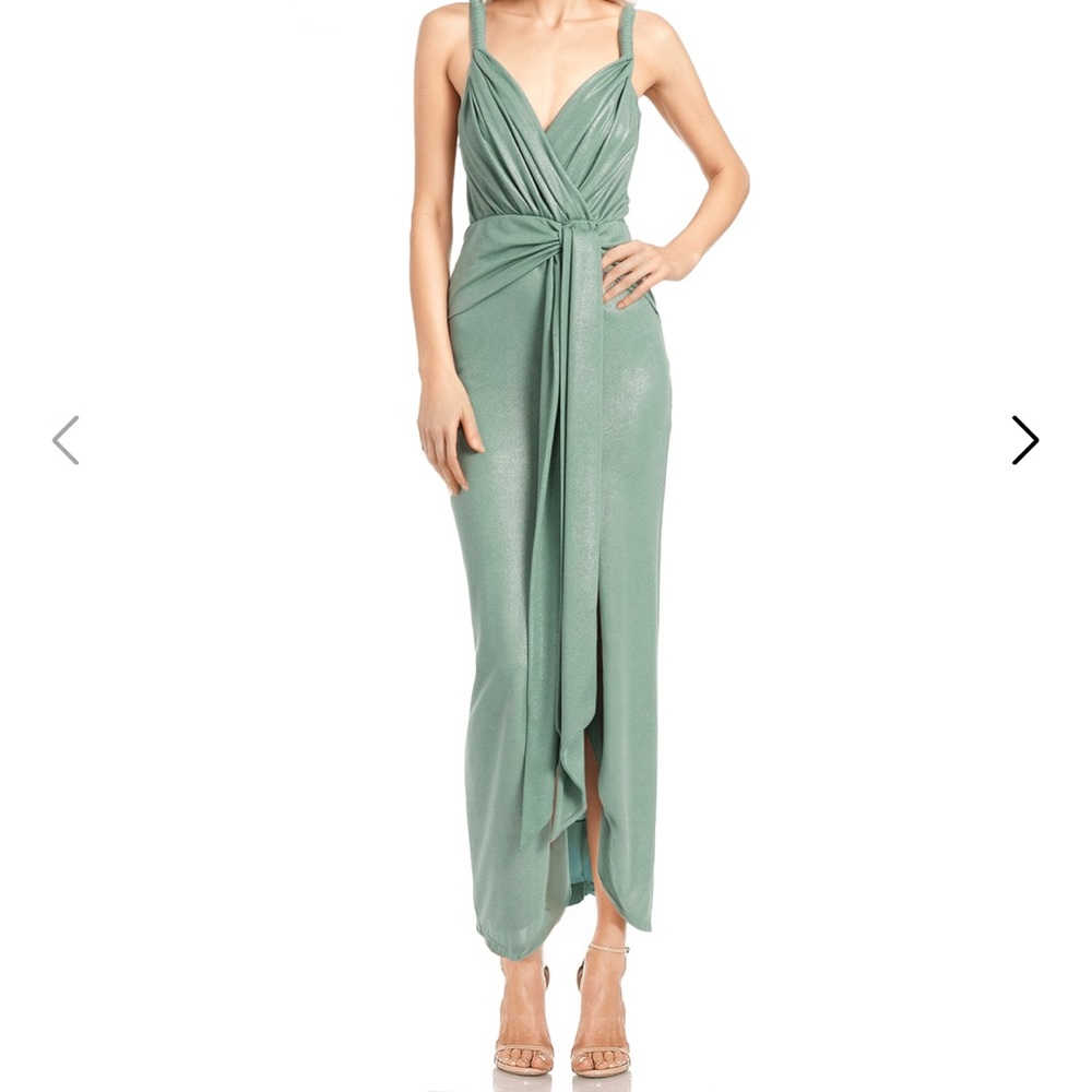 Jewel Badgley Mischka Metallic Jersey Twist-Shoulder Gown with Tie Front Detail